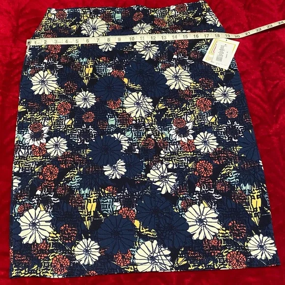 CLOSET CLEAR OUT ALL LULAROE MAKE AN OFFER BUNDLE NWT XL High Waisted Stretch ❤️ - Picture 3 of 13